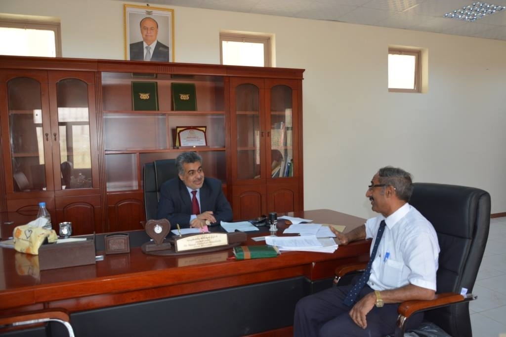 Two meetings in Aden discuss the projects of displaced people and the University of Aden